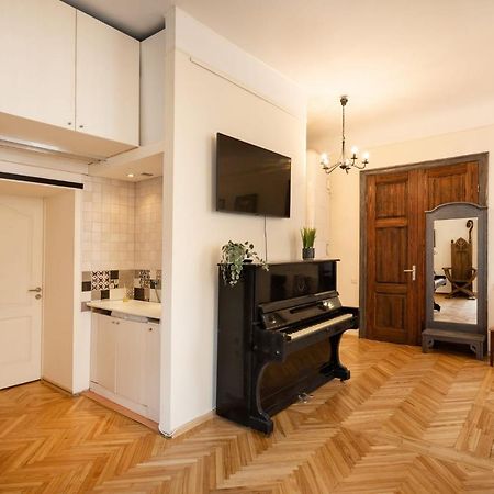 Old Riga Historical One Bedroom Apartment エクステリア 写真