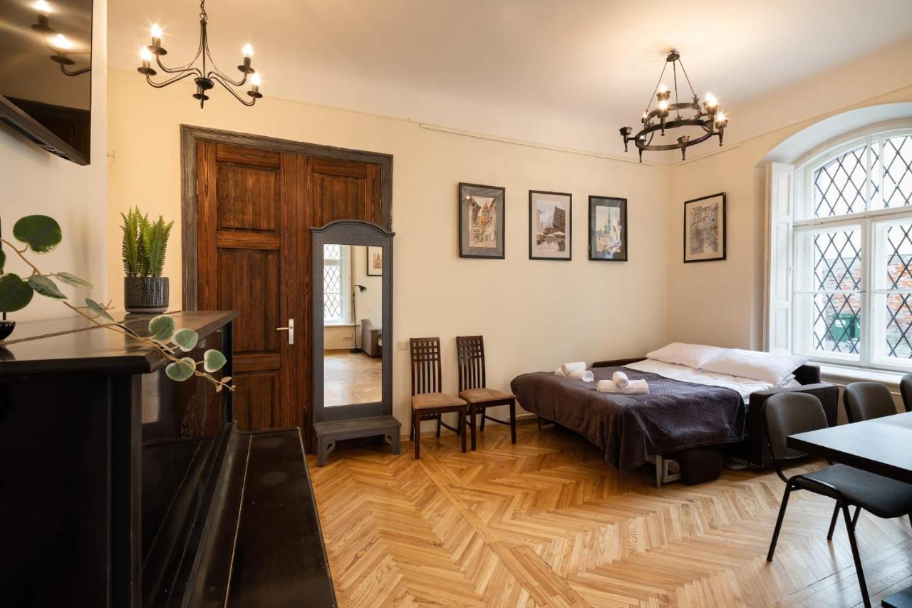 Old Riga Historical One Bedroom Apartment エクステリア 写真
